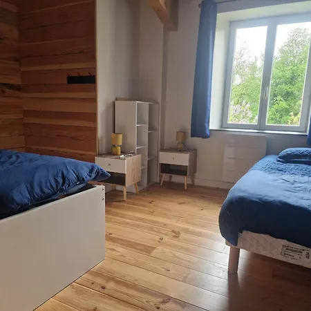 Des Catalpas * Vollore-Ville